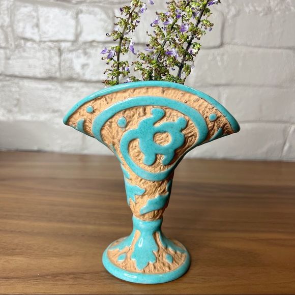 VTG Sgraffito Italian Peasant Village Art Pottery Small Flower Vase Turquoise - Picture 3 of 10